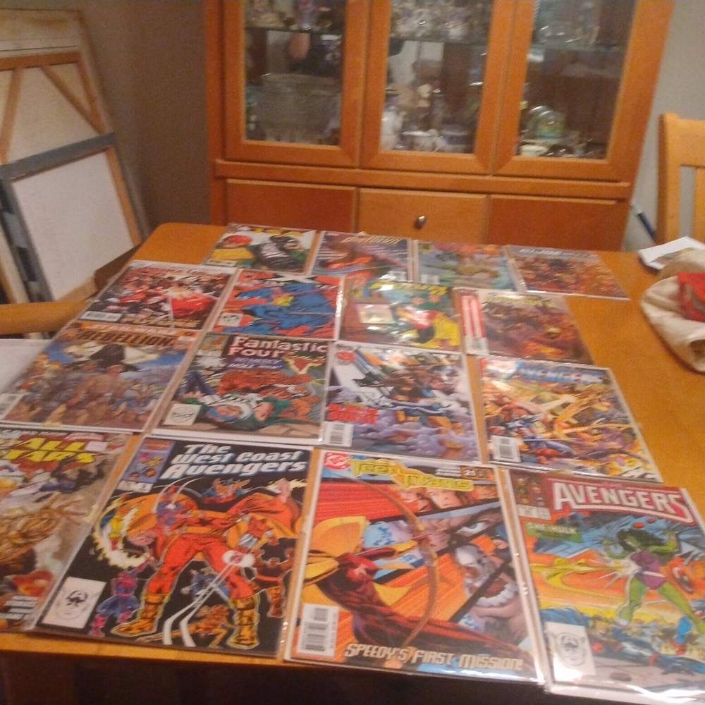 Back stock blow out DC marvel star wars gijoe slnglelssues lot of 25 All differe